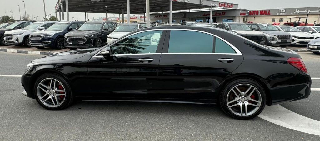 Mercedes Benz S Class 550