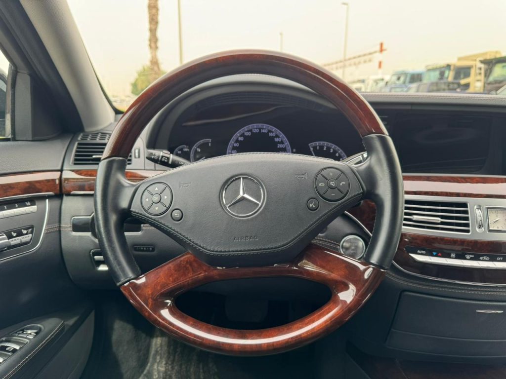 MERCEDES BENZ S-CLASS S550 LONG